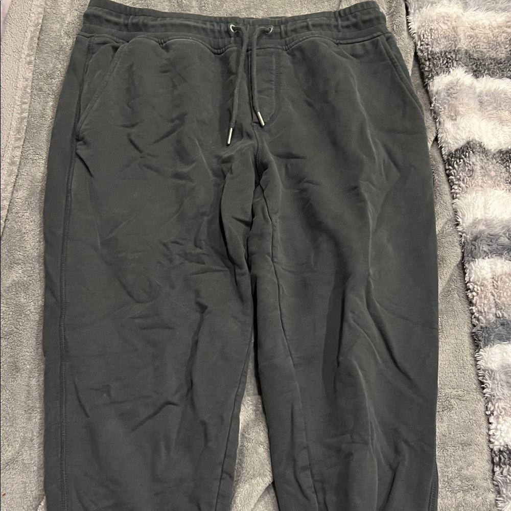 Dark green mens sweatpants